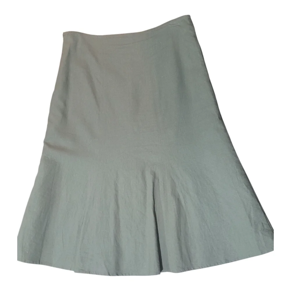 Tailor B. Moss Green A-Line Midi Skirt with Embellishments - Picture 3 of 6
